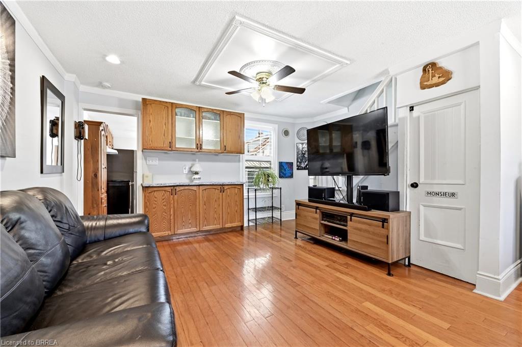23 Britannia Avenue Property Photo 10