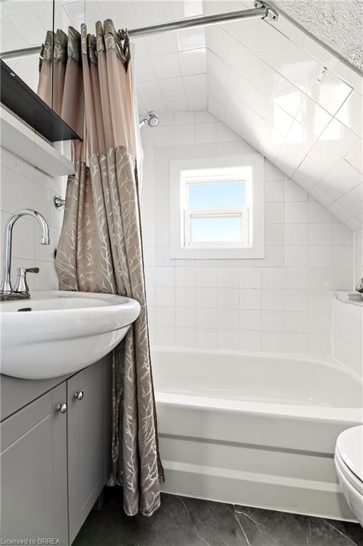 23 Britannia Avenue Property Photo 21