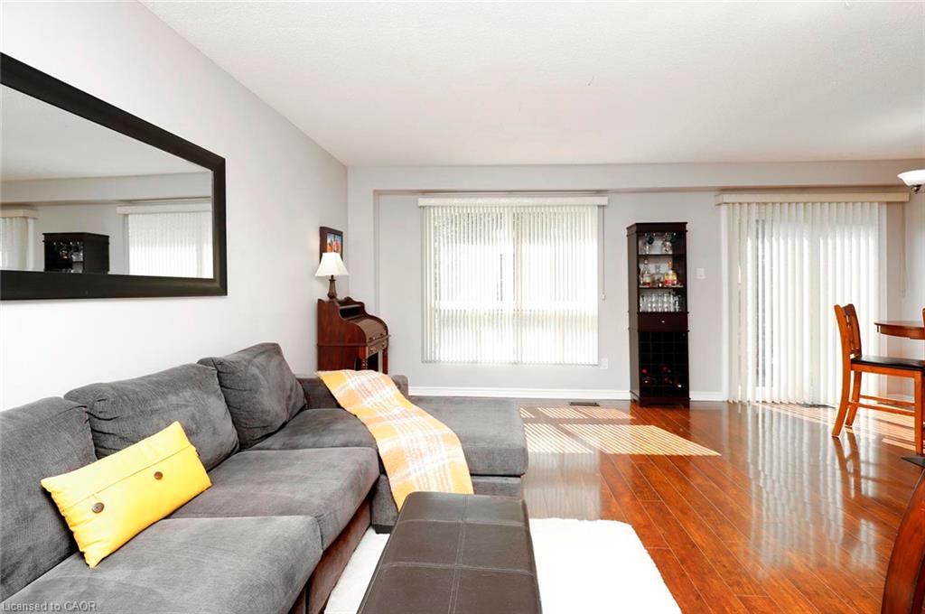 34-1226 Kirstie Court Property Photo 7