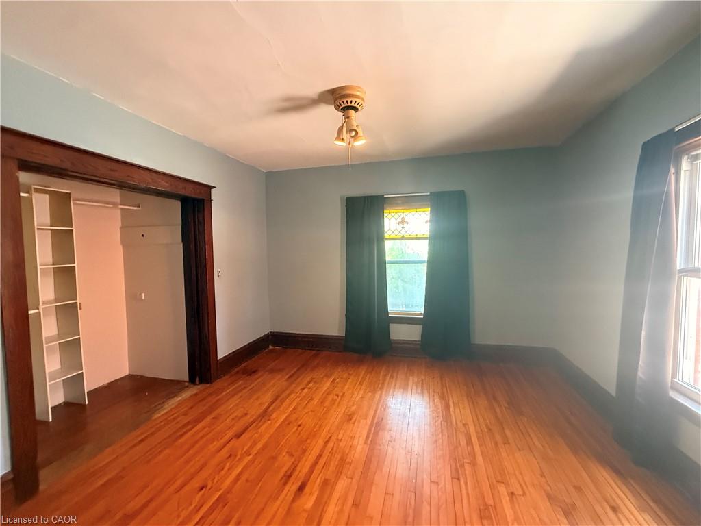 28 Grove Street Property Photo 6
