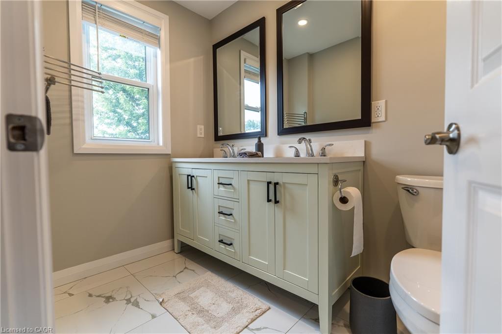2118 Lakeshore Road Property Photo 23