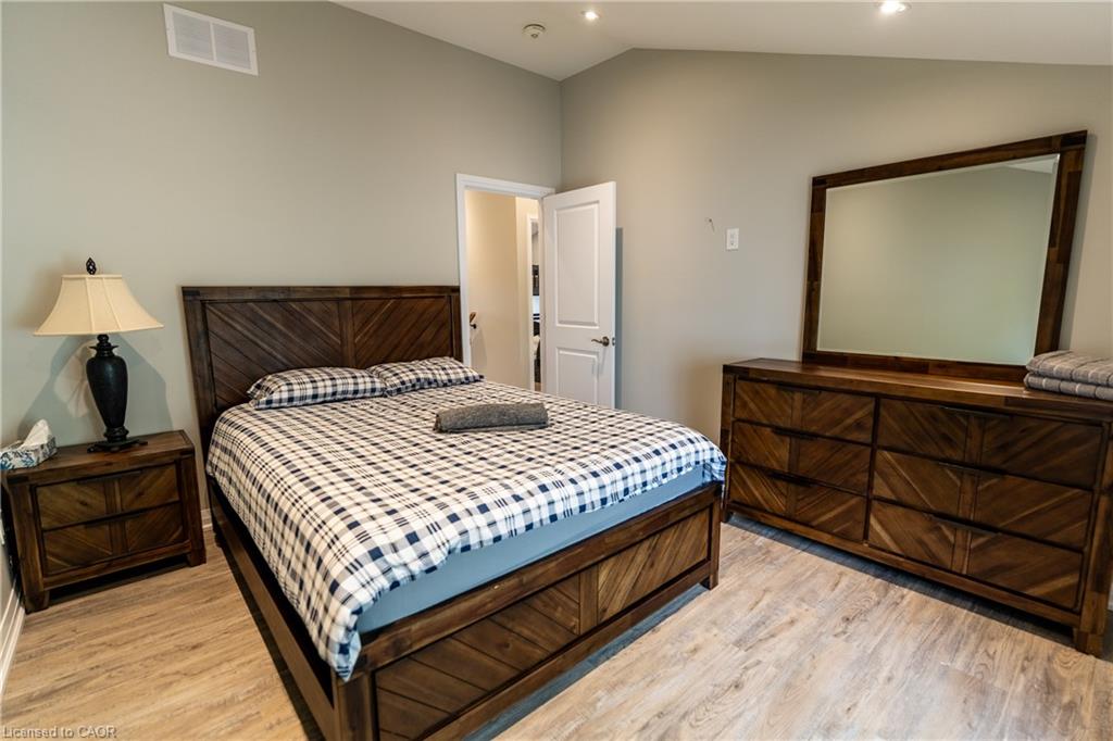2118 Lakeshore Road Property Photo 30