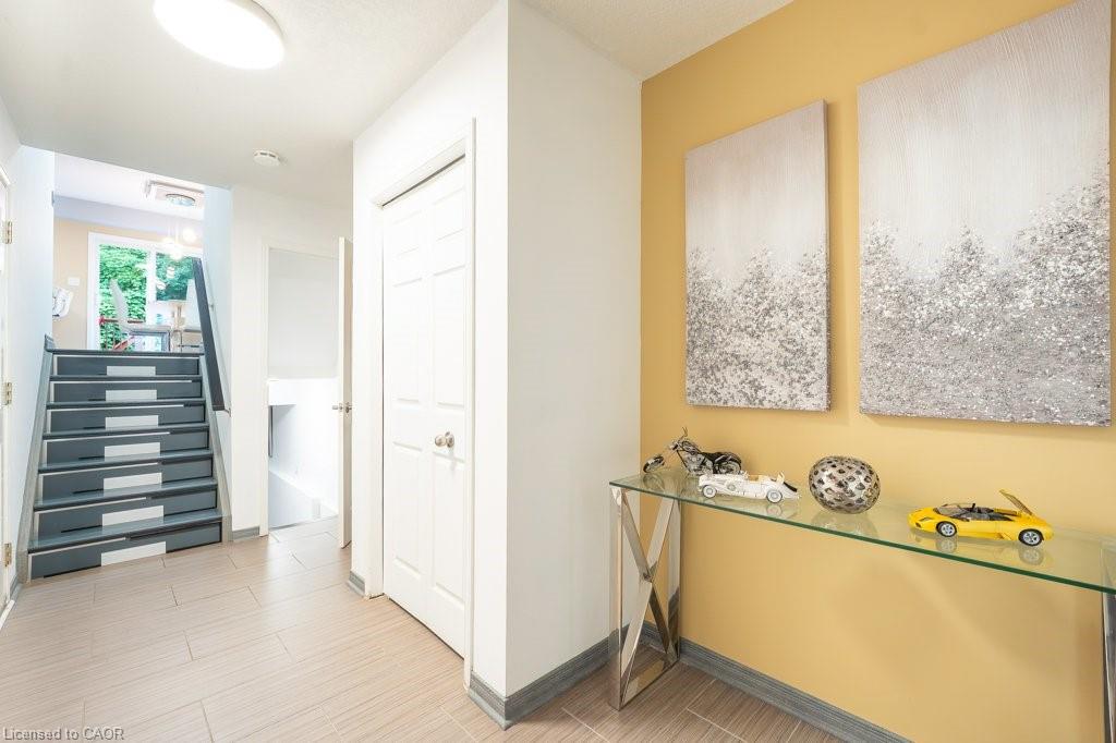 E33-110 Activa Avenue Property Photo 9