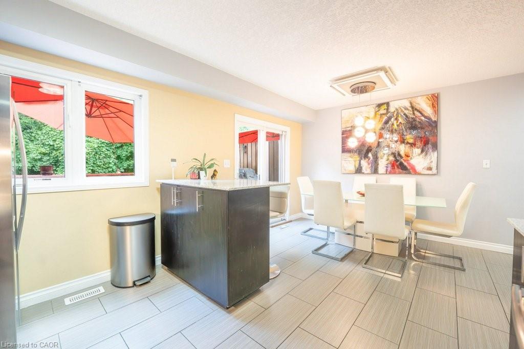 E33-110 Activa Avenue Property Photo 20