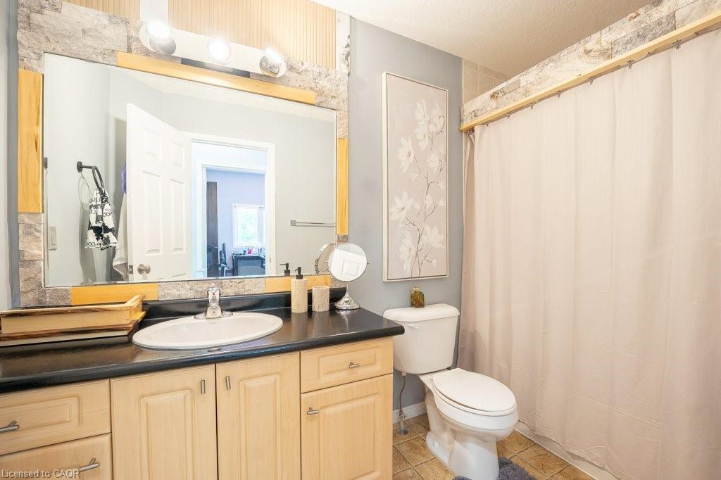 E33-110 Activa Avenue Property Photo 29