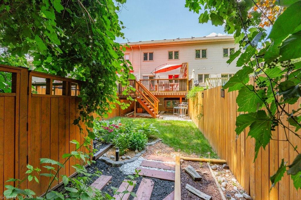 E33-110 Activa Avenue Property Photo 40
