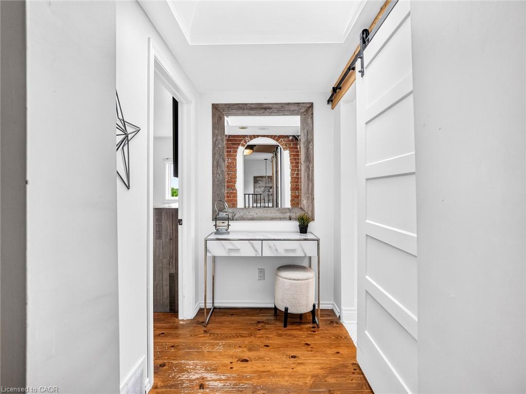 118 River Road Property Photo 28