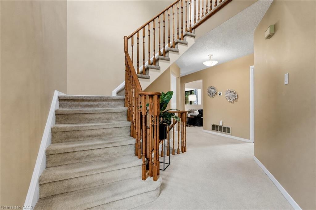 2178 Madden Boulevard Property Photo 6