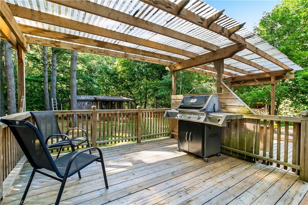 1040 Vittoria Road Property Photo 19