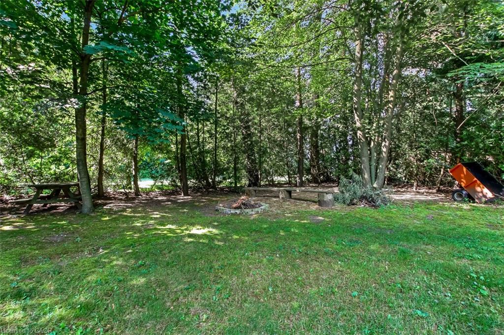 1040 Vittoria Road Property Photo 32