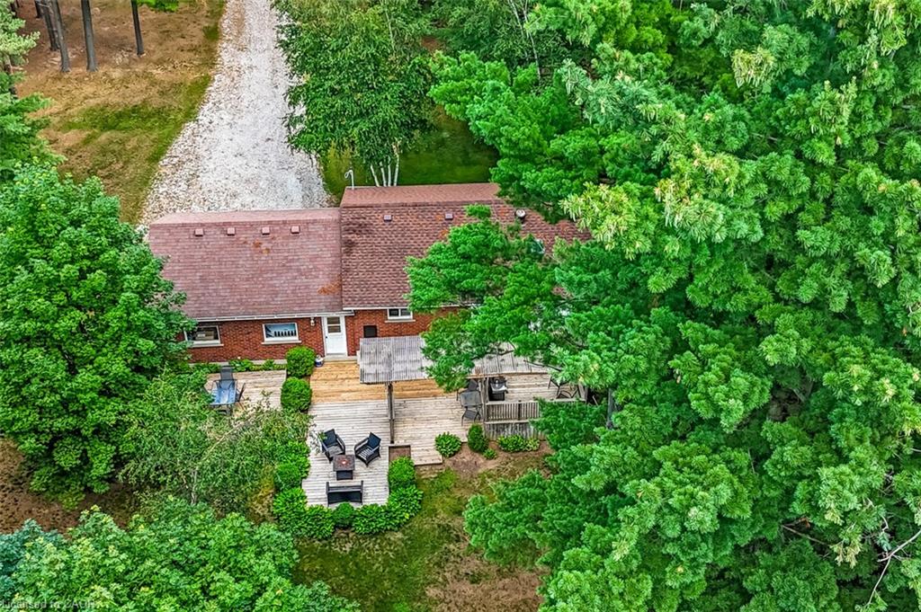 1040 Vittoria Road Property Photo 33