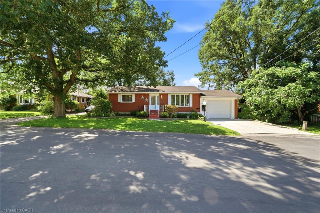 389 7th Street Property Photo 1