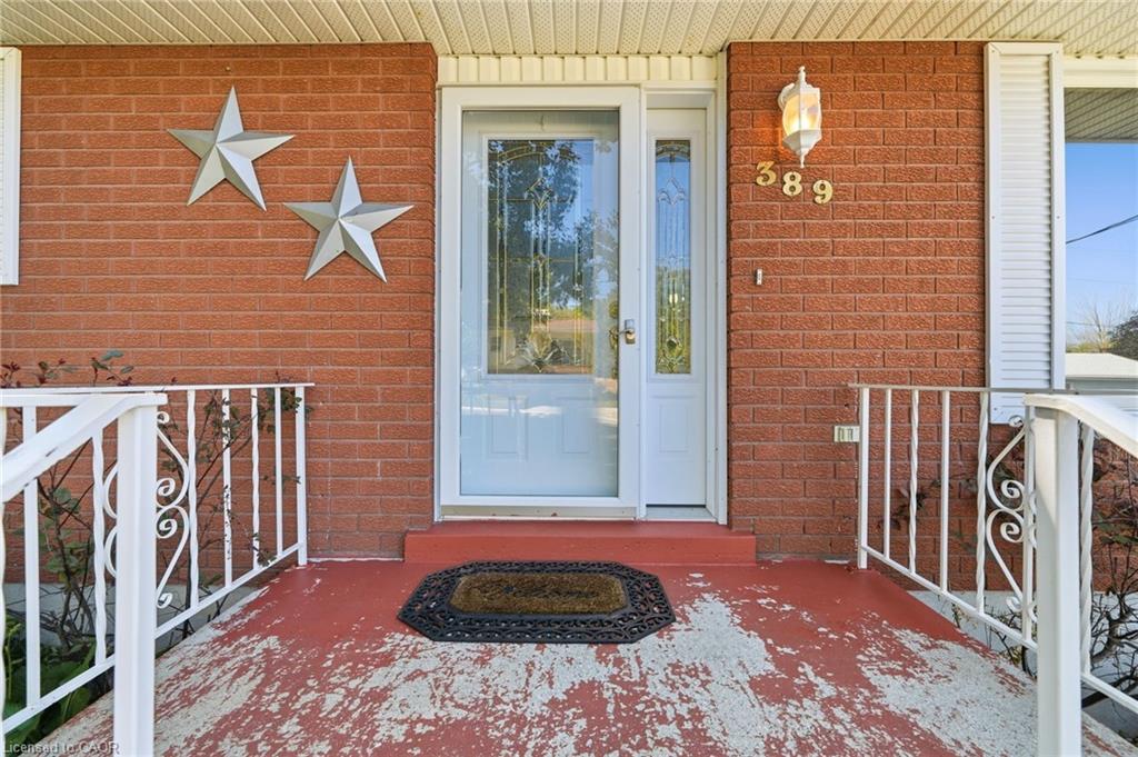 389 7th Street Property Photo 2