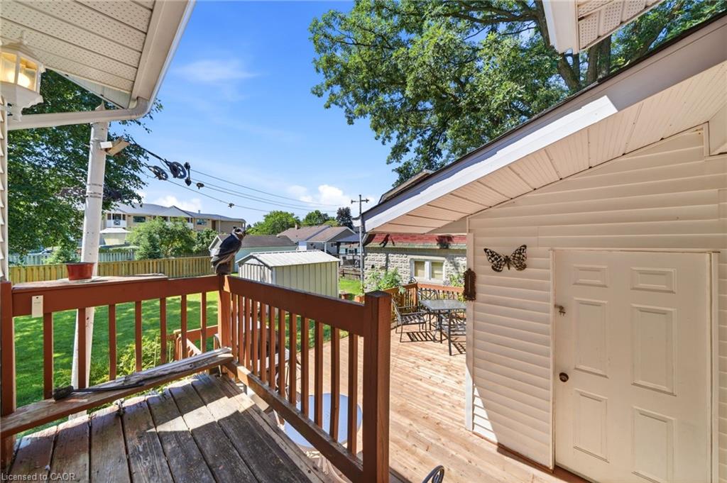 389 7th Street Property Photo 36