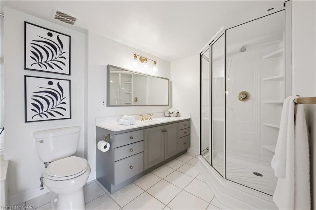 260 Sheldon Avenue N Property Photo 24