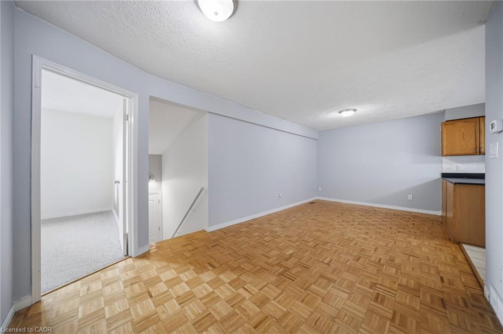 146 Bankside Drive Property Photo 5