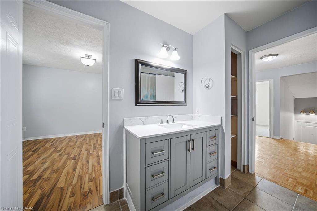 146 Bankside Drive Property Photo 21