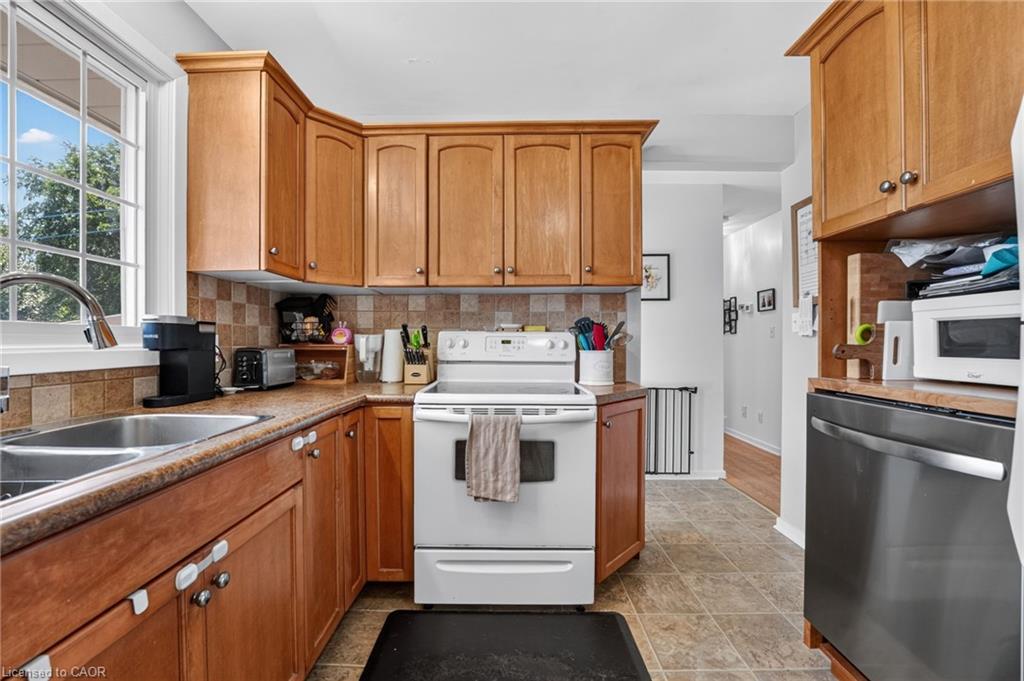 126 Victoria Avenue Property Photo 16