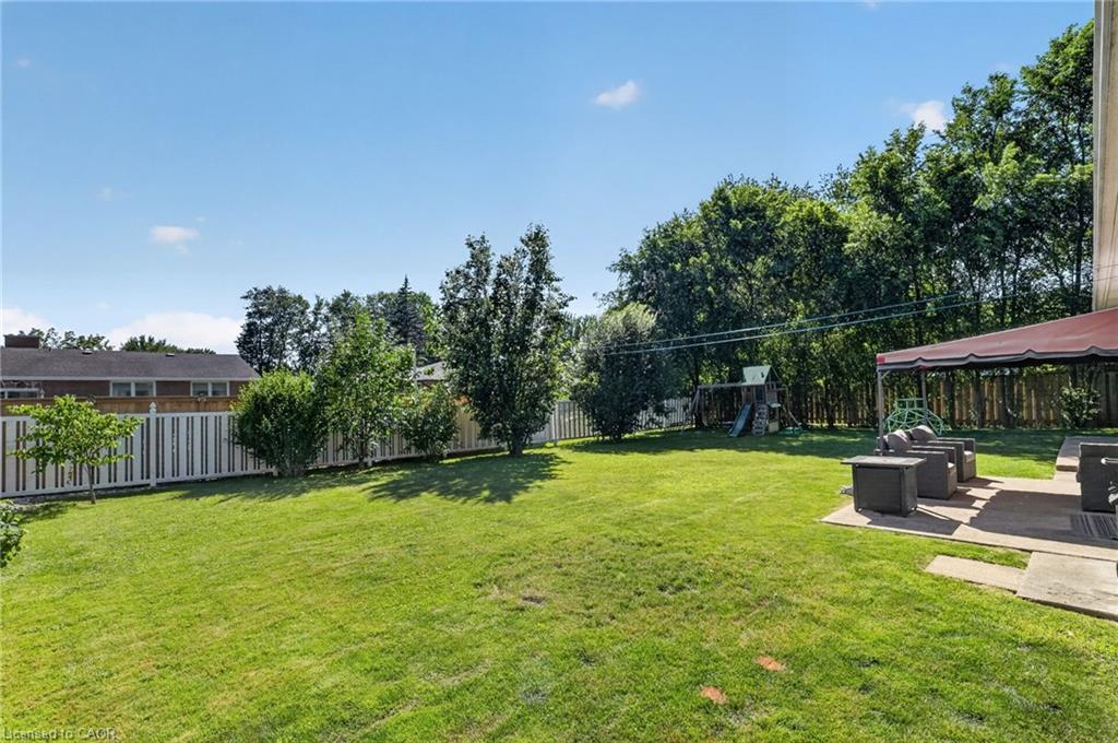 126 Victoria Avenue Property Photo 43