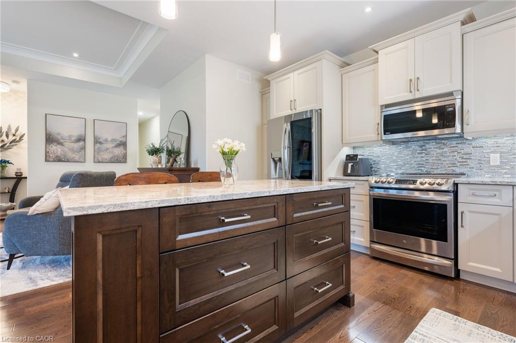 364 Dover Avenue Property Photo 14