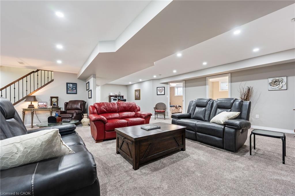 364 Dover Avenue Property Photo 25