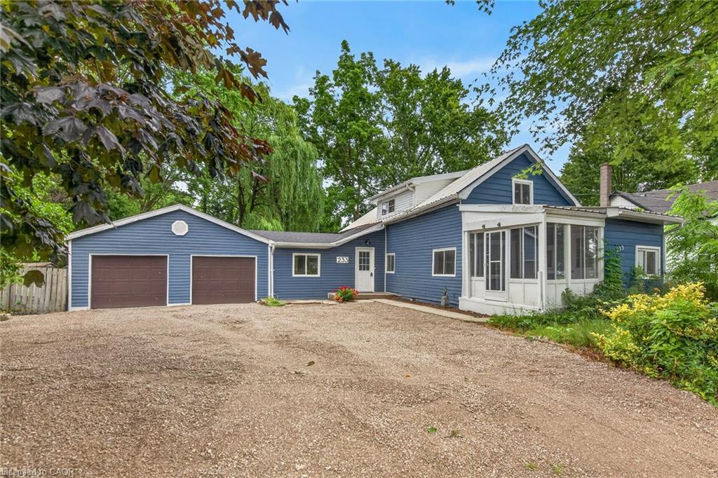 233 North Cayuga Street W Property Photo 1