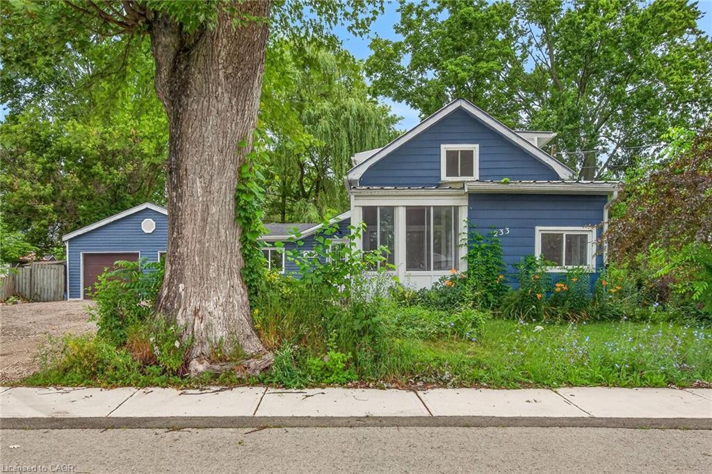 233 North Cayuga Street W Property Photo 2
