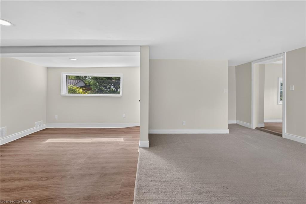 233 North Cayuga Street W Property Photo 12