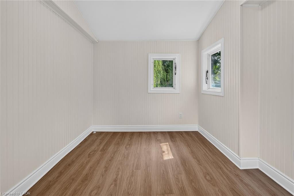 233 North Cayuga Street W Property Photo 21