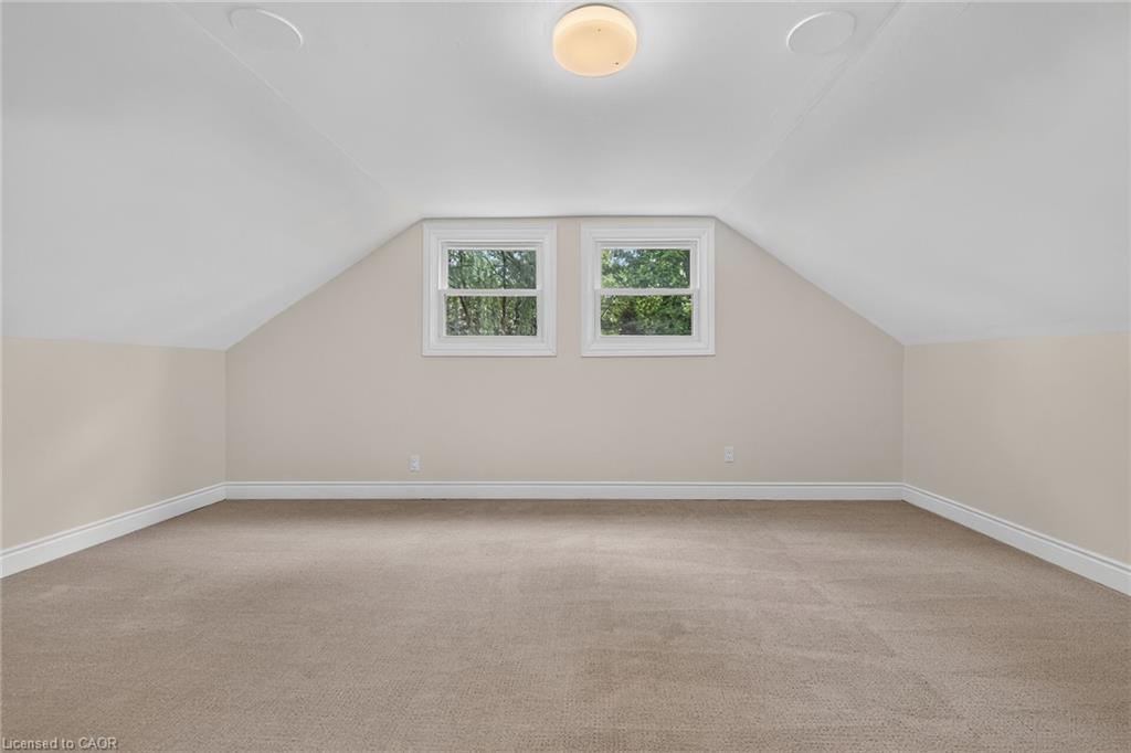 233 North Cayuga Street W Property Photo 28