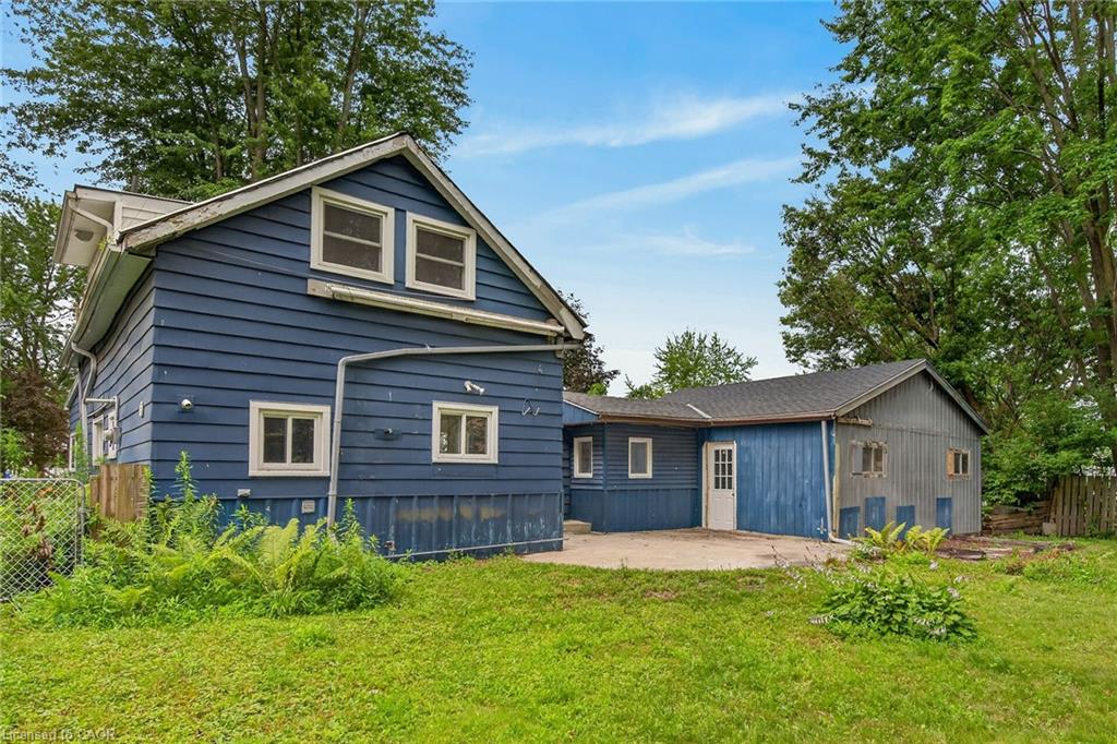 233 North Cayuga Street W Property Photo 37