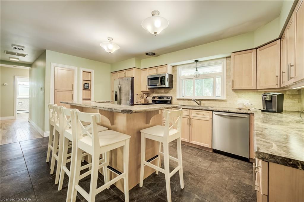145 Ann Street Property Photo 20