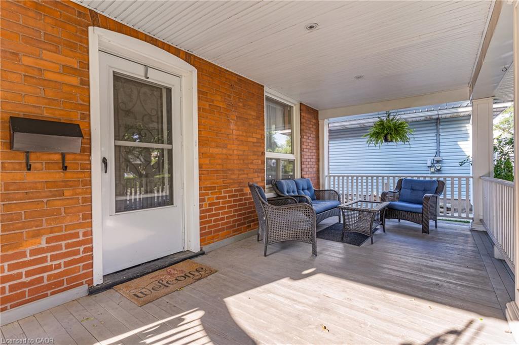 630 Lawrence Street Property Photo 4