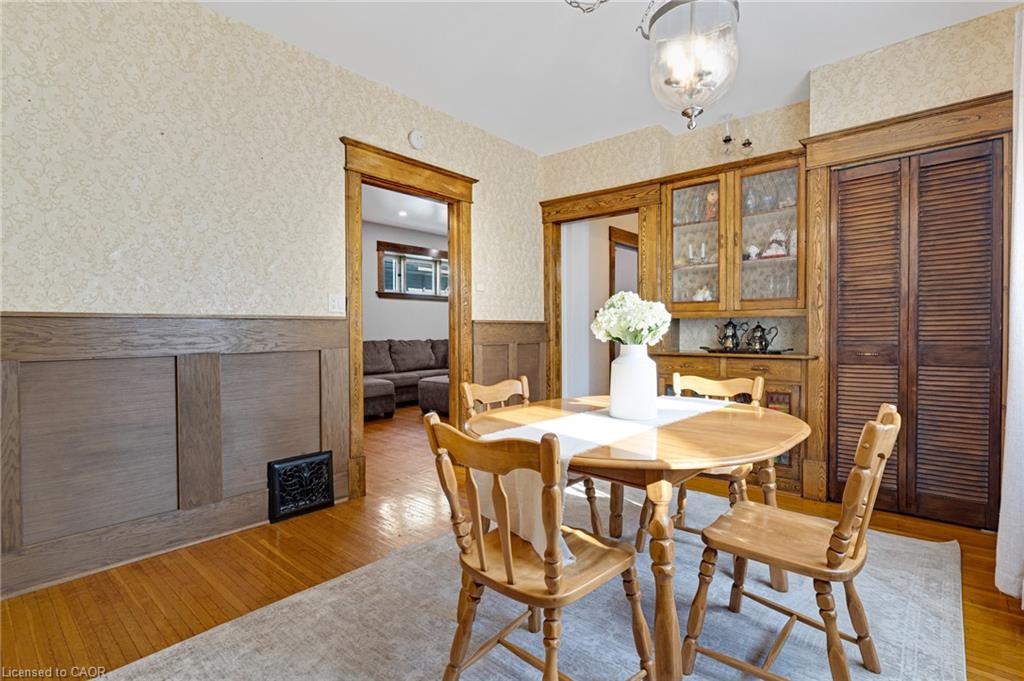 630 Lawrence Street Property Photo 15