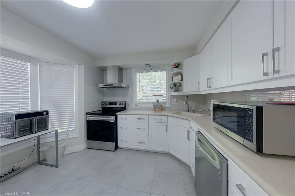 205 Janefield Avenue Property Photo 5
