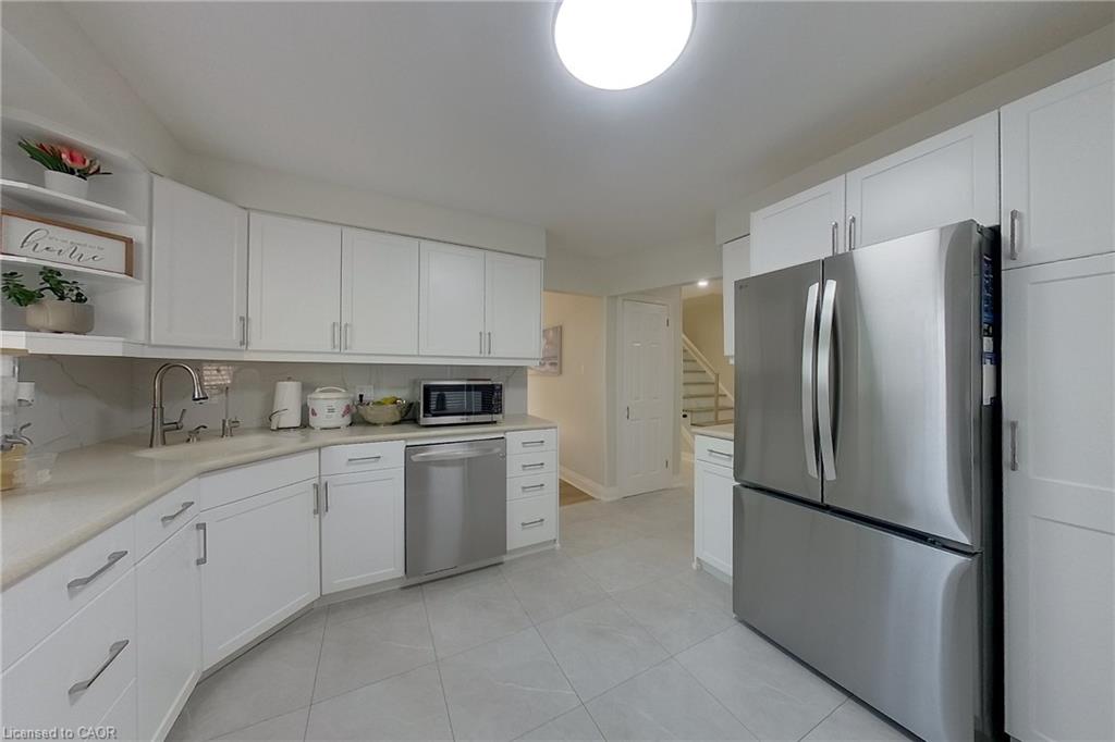 205 Janefield Avenue Property Photo 6