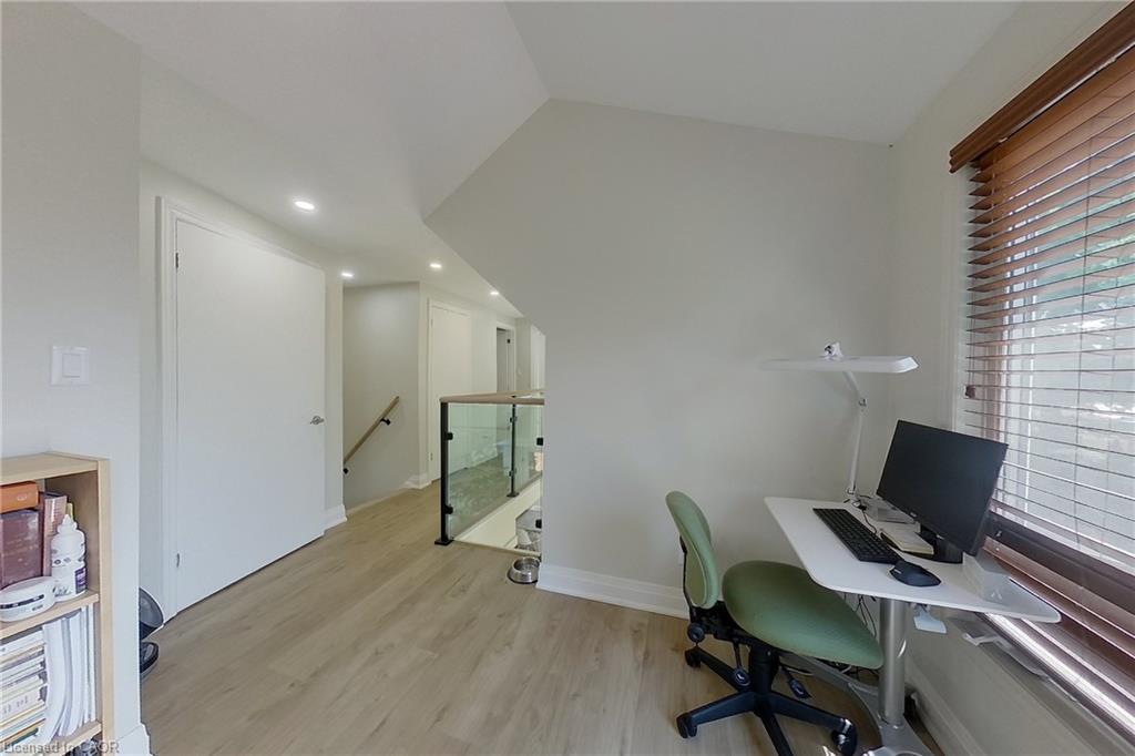 205 Janefield Avenue Property Photo 20