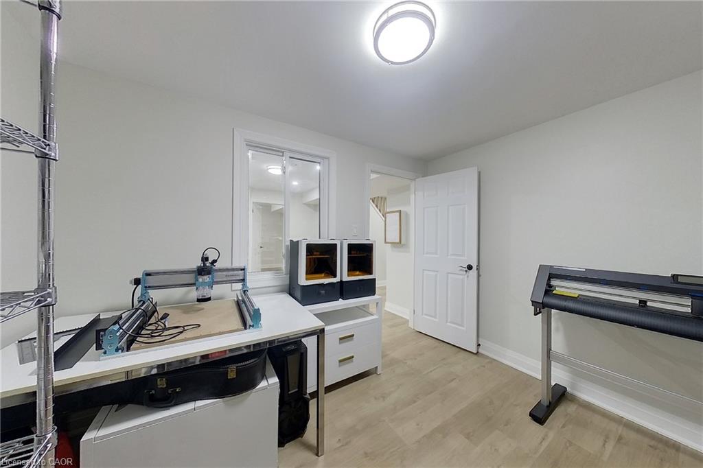 205 Janefield Avenue Property Photo 30