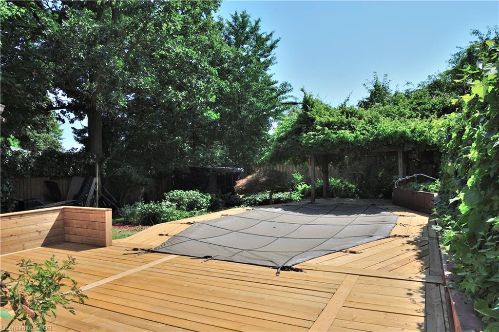 205 Janefield Avenue Property Photo 37