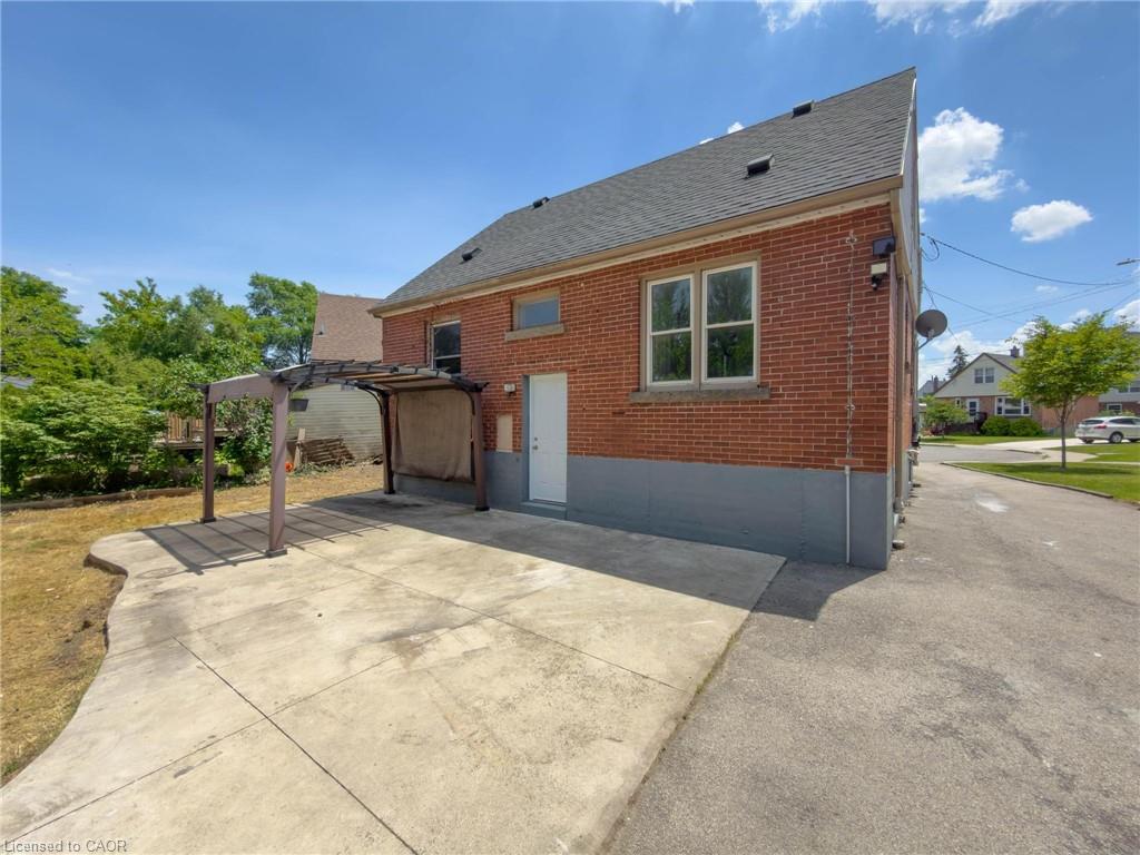 20 Patricia Place Property Photo 5