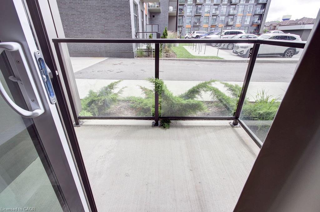 110-450 Dundas Street E Property Photo 12