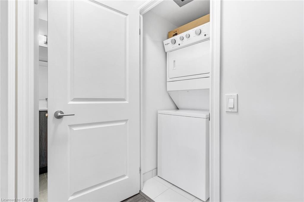 226-1050 Main Street E Property Photo 17