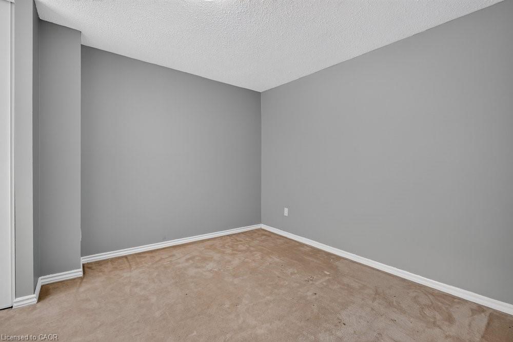 138 Memorial Avenue Property Photo 31