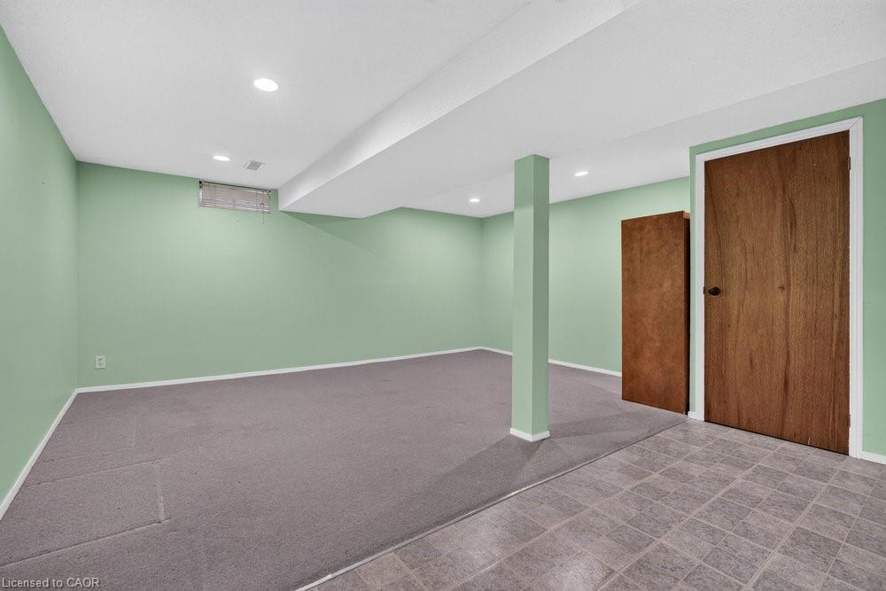 138 Memorial Avenue Property Photo 35