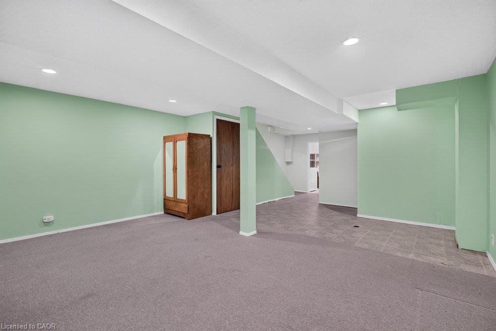 138 Memorial Avenue Property Photo 37