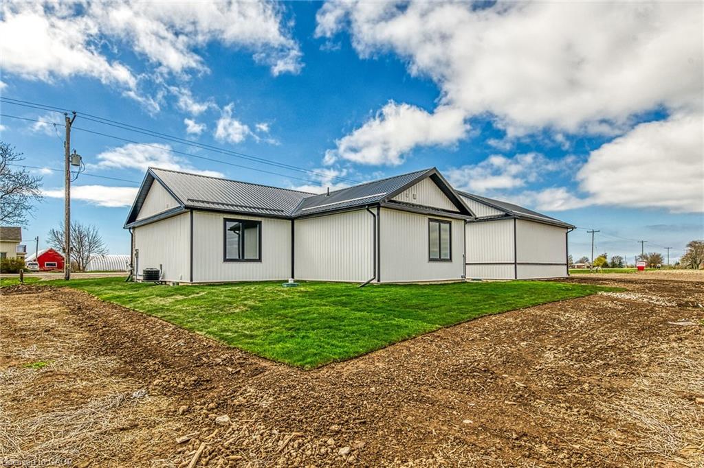 4093 Rainham Road Property Photo 35