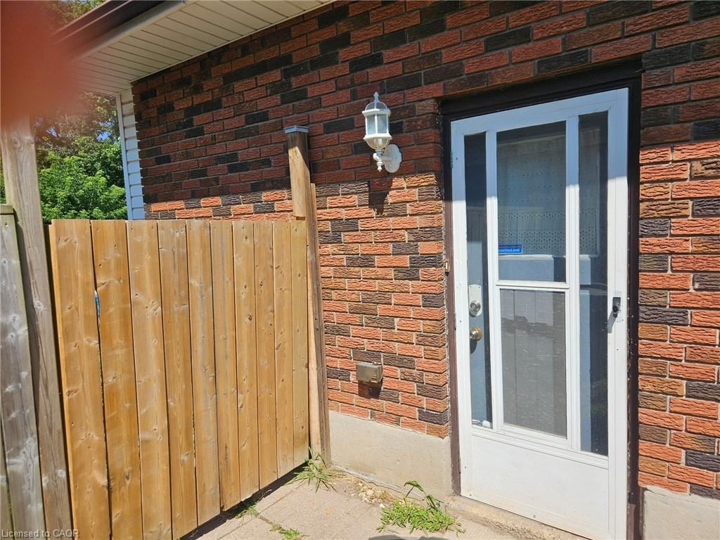 65 Winding Way Property Photo 10