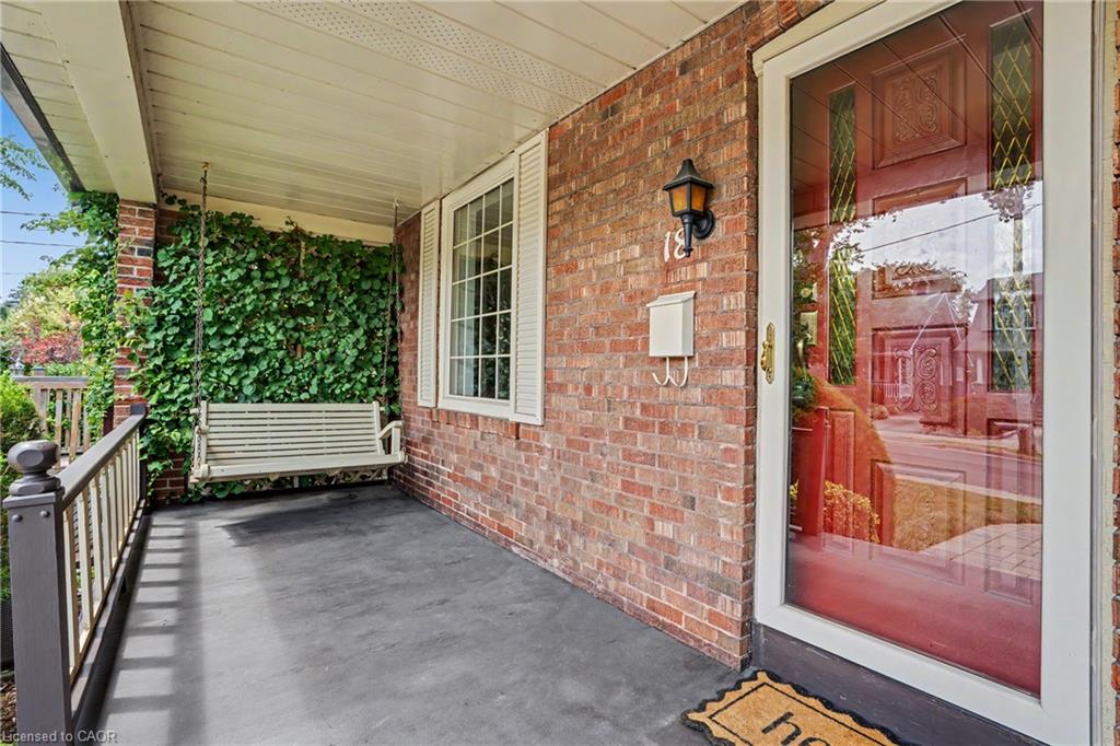 18 Elma Street Property Photo 4