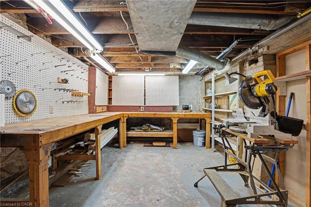 18 Elma Street Property Photo 26
