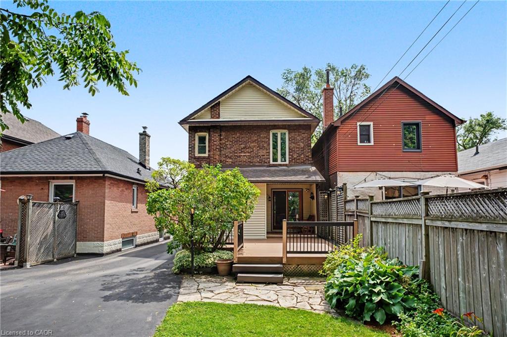 18 Elma Street Property Photo 31